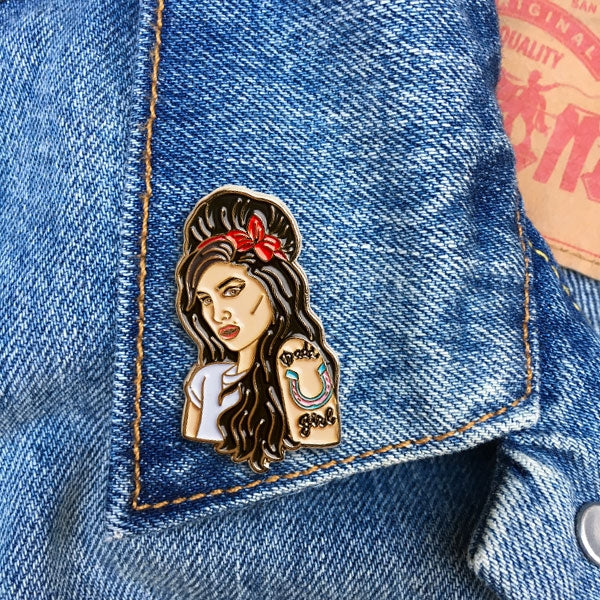 Pin - Amy Winehouse