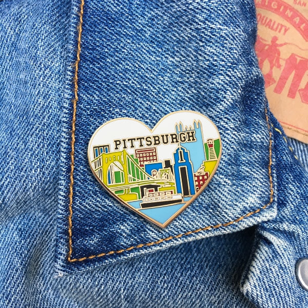Pin - Pittsburgh Skyline Heart
