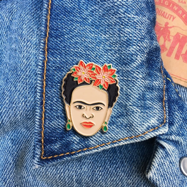 Pin - Artista Mexicana Red Florals